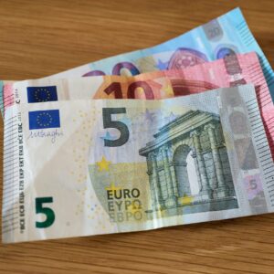 5 euro banknotes for sale